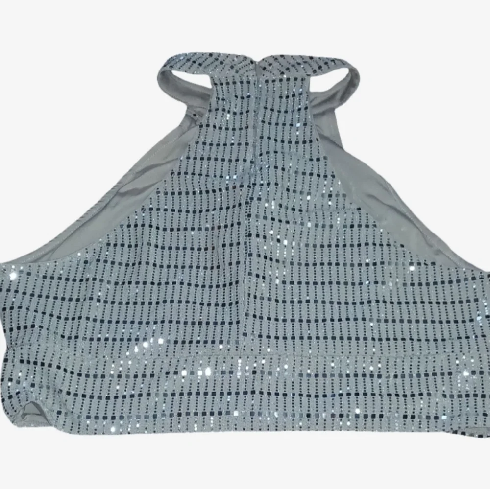 H&M Glittering Sequin Crop Top - Size XL - Picture 3 of 3